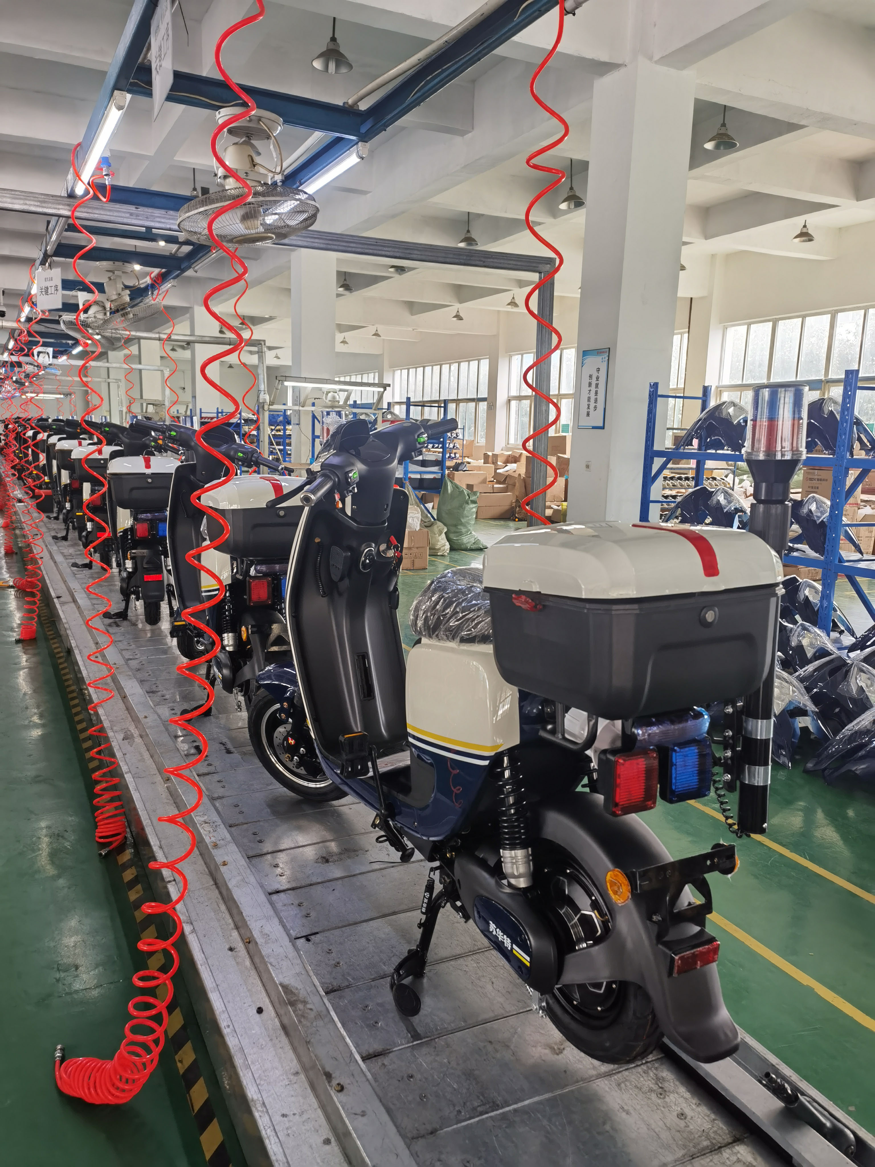 Suhuate New National Standard Two-Wheeled Lithium Battery Patrol Vehicle — Designated Official Vehicle for the 2021 Shanghai International Flower Expo.